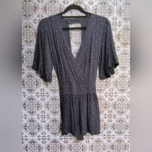 O'Neill Romper size medium